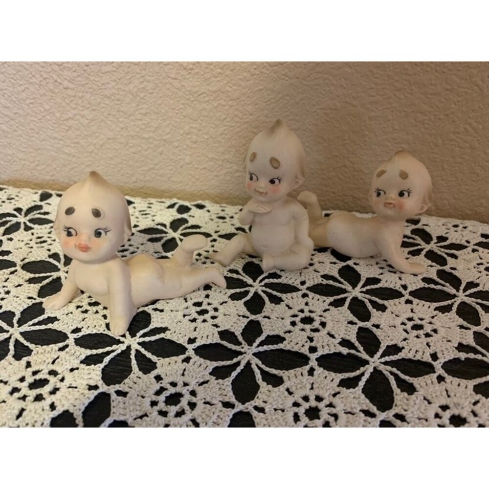 3 Japan Lego porcelain babies